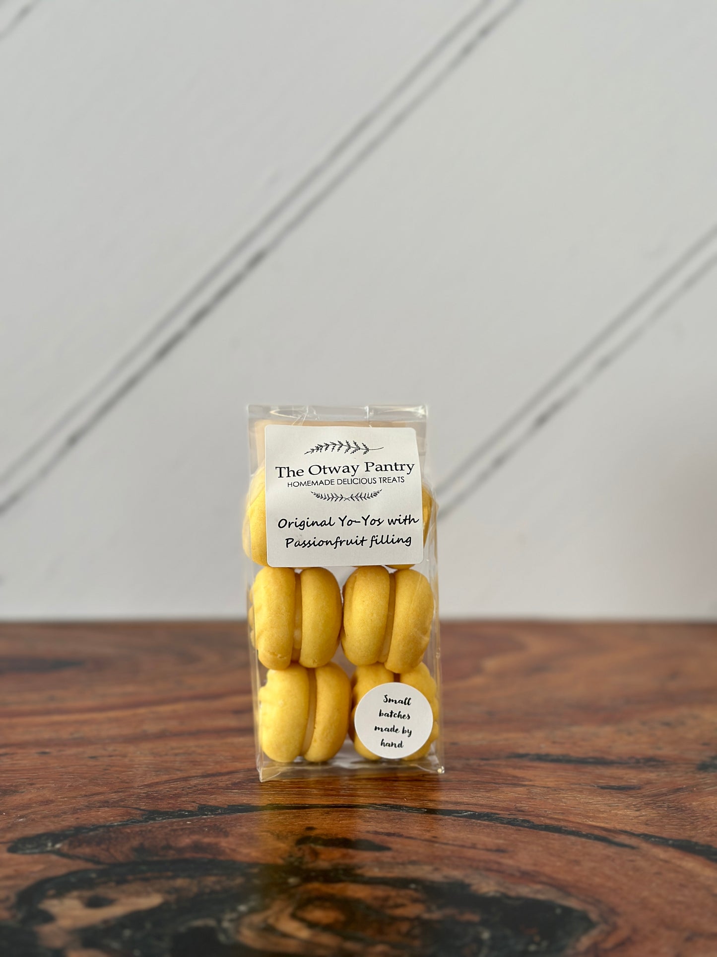 Original Yoyos with Passionfruit filling